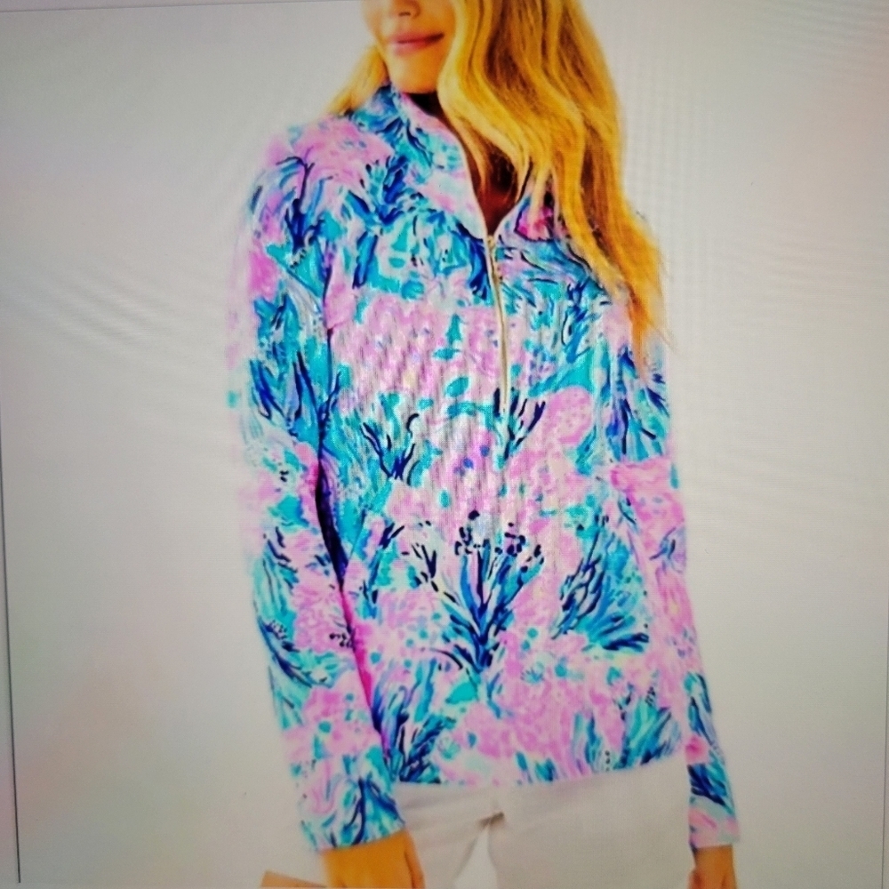Lilly pulitzer UPF 50+ Skipper Popover in Periwinkle.